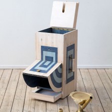 http://www.anondversto.com/files/gimgs/th-51_Phonograph2.jpg